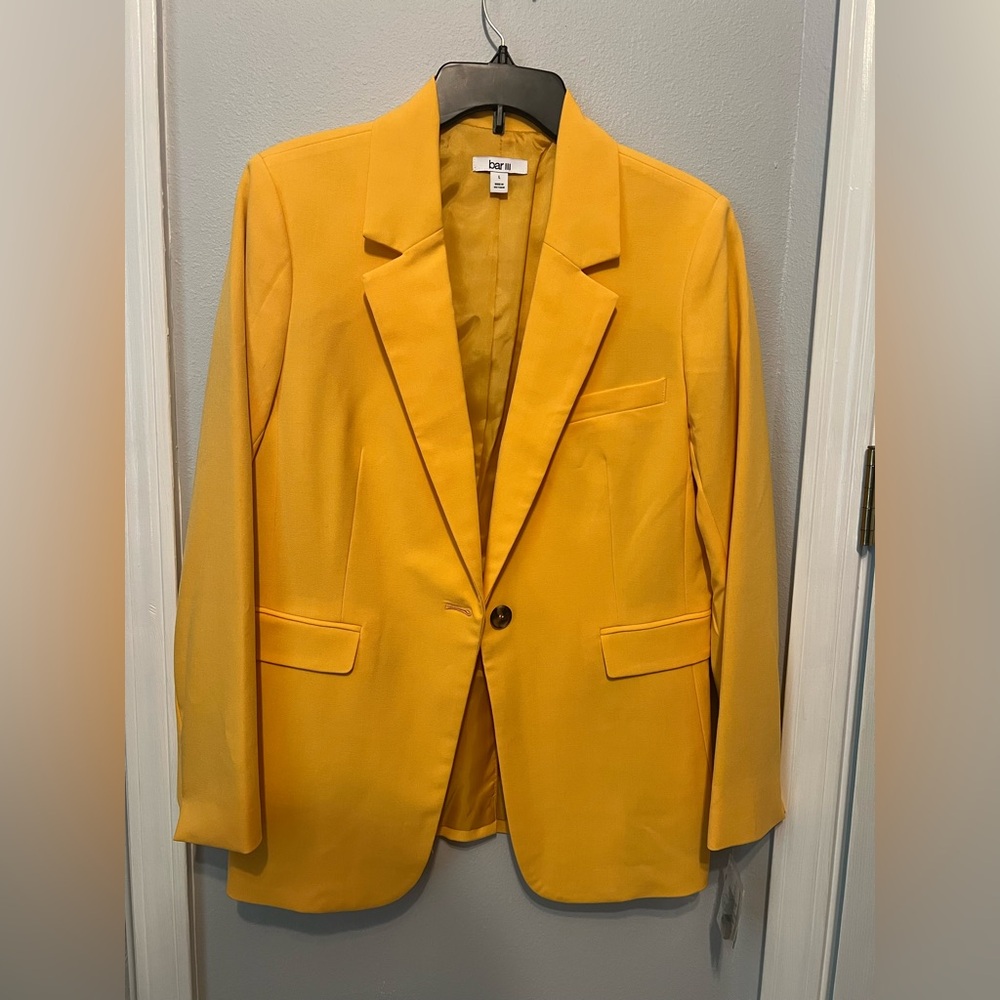 Bar III Womans Vibrant Yellow Blazer